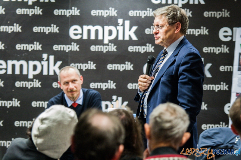 Spotkanie z Leszkiem Balcerowiczem (6.11.2014) Empik Foto: © LepszyPOZNAN.pl / Karolina Kiraga Spotkanie z Leszkiem Balcerowiczem (6.11.2014) Empik Foto: © LepszyPOZNAN.pl / Karolina Kiraga