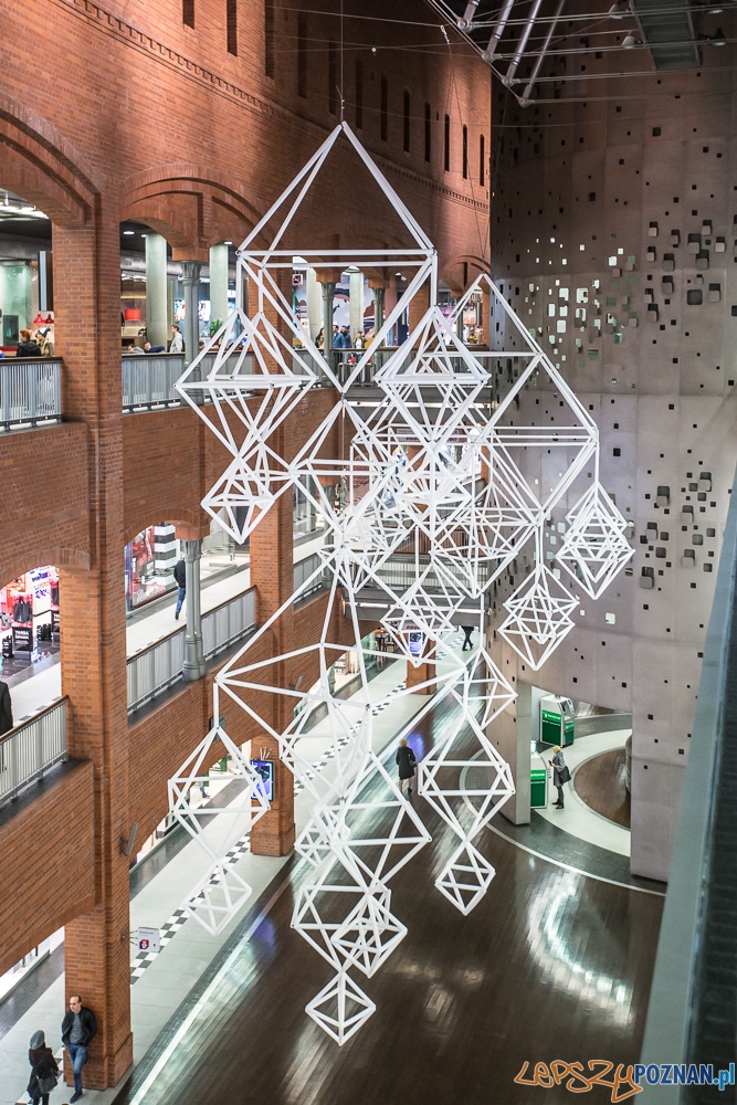 Swieta 2014 w Starym Browarze. Himmeli. Pasaz. Foto: Jakub Wittchen Swieta 2014 w Starym Browarze. Himmeli. Pasaz. Foto: Jakub Wittchen