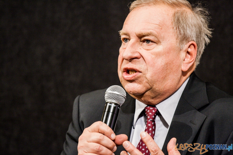 Spotkanie z Jerzym Stuhrem (5.11.2014) Galeria Malta Foto: © LepszyPOZNAN.pl / Karolina Kiraga Spotkanie z Jerzym Stuhrem (5.11.2014) Galeria Malta Foto: © LepszyPOZNAN.pl / Karolina Kiraga