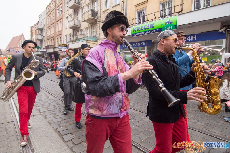 Korowód z okazji imienin ulicy Świety Marcin Foto: lepszyPOZNAN.pl / Piotr Rychter Korowód z okazji imienin ulicy Świety Marcin Foto: lepszyPOZNAN.pl / Piotr Rychter