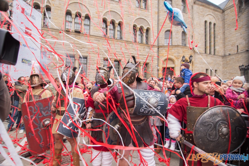 Korowód z okazji imienin ulicy Świety Marcin Foto: lepszyPOZNAN.pl / Piotr Rychter Korowód z okazji imienin ulicy Świety Marcin Foto: lepszyPOZNAN.pl / Piotr Rychter