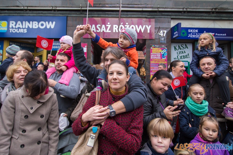 Korowód z okazji imienin ulicy Świety Marcin Foto: lepszyPOZNAN.pl / Piotr Rychter Korowód z okazji imienin ulicy Świety Marcin Foto: lepszyPOZNAN.pl / Piotr Rychter