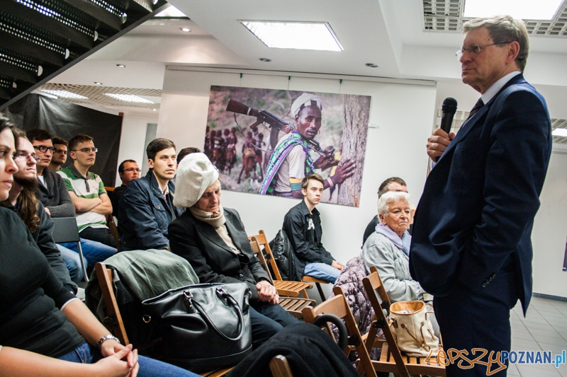 Spotkanie z Leszkiem Balcerowiczem (6.11.2014) Empik Foto: © LepszyPOZNAN.pl / Karolina Kiraga Spotkanie z Leszkiem Balcerowiczem (6.11.2014) Empik Foto: © LepszyPOZNAN.pl / Karolina Kiraga