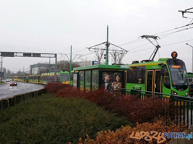 Wypadek na Śródce Foto: lepszyPOZNAN.pl / tab Wypadek na Śródce Foto: lepszyPOZNAN.pl / tab