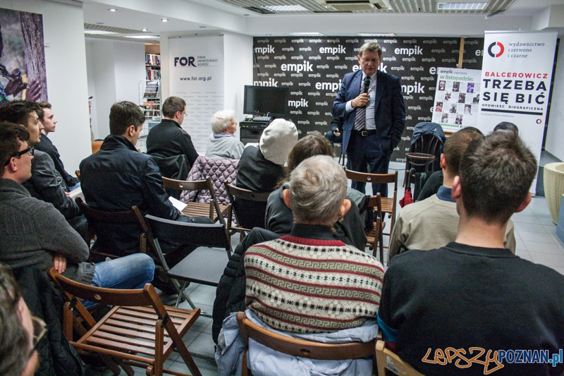 Spotkanie z Leszkiem Balcerowiczem (6.11.2014) Empik Foto: © LepszyPOZNAN.pl / Karolina Kiraga Spotkanie z Leszkiem Balcerowiczem (6.11.2014) Empik Foto: © LepszyPOZNAN.pl / Karolina Kiraga
