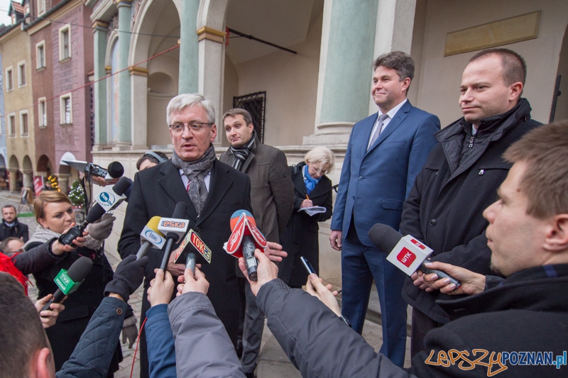 Uroczysta sesja Rady Miasta Poznania - zaprzysiężenie Prezydenta Jaśkowiaka Foto: lepszyPOZNAN.pl / Piotr Rychter Uroczysta sesja Rady Miasta Poznania - zaprzysiężenie Prezydenta Jaśkowiaka Foto: lepszyPOZNAN.pl / Piotr Rychter