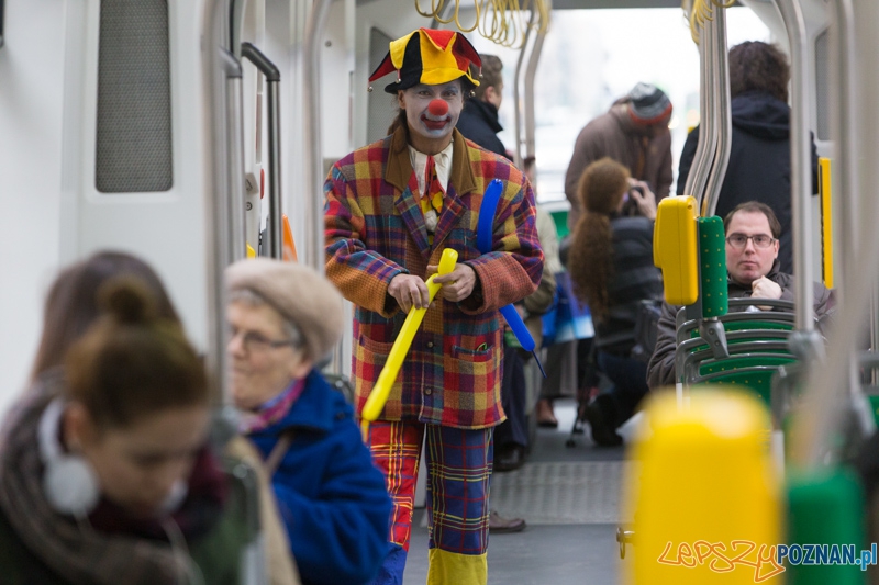 Nietypowa bimba po ulicach mego miasta mknie Foto: lepszyPOZNAN.pl / Piotr Rychter Nietypowa bimba po ulicach mego miasta mknie Foto: lepszyPOZNAN.pl / Piotr Rychter