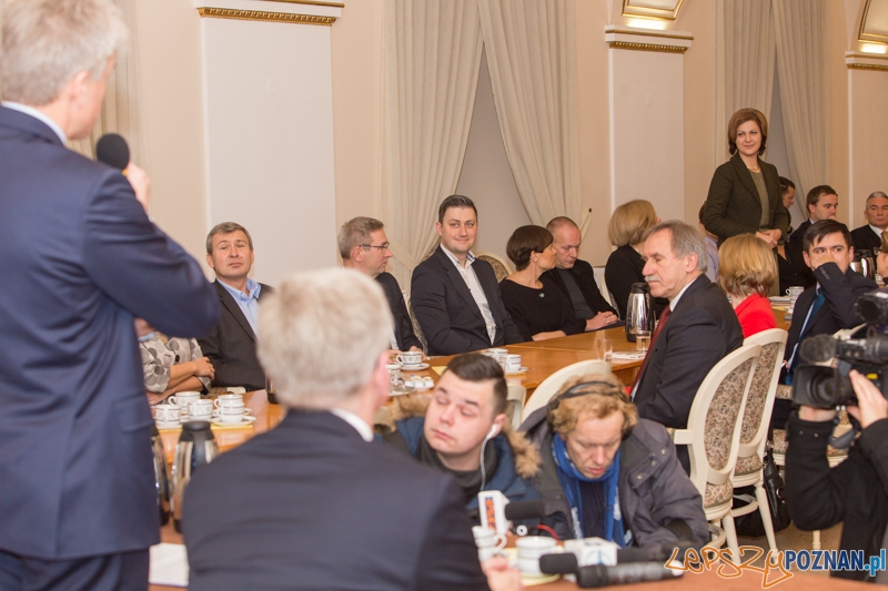 Pierwszy dzień w Urzędzie Prezydenta Jacka Jaśkowiaka Foto: lepszyPOZNAN.pl / Piotr Rychter Pierwszy dzień w Urzędzie Prezydenta Jacka Jaśkowiaka Foto: lepszyPOZNAN.pl / Piotr Rychter