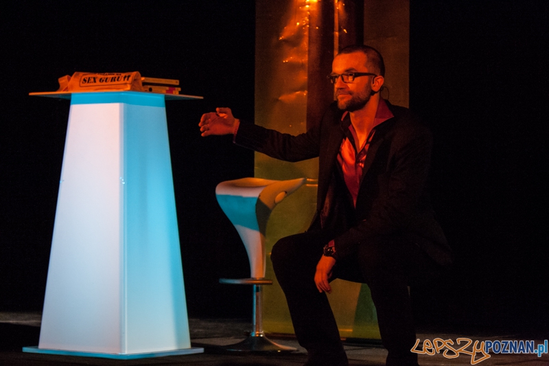 Sex Guru (4.12.2014) Kino Apollo Foto: © LepszyPOZNAN.pl / Karolina Kiraga Sex Guru (4.12.2014) Kino Apollo Foto: © LepszyPOZNAN.pl / Karolina Kiraga