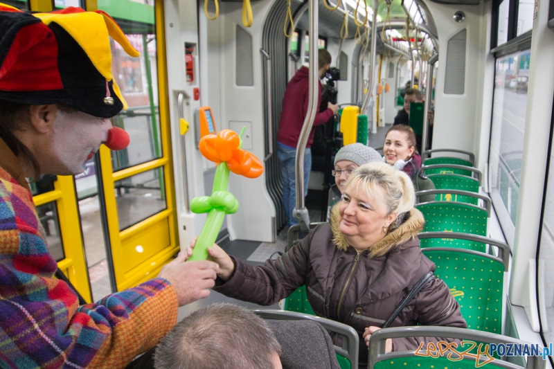 Nietypowa bimba po ulicach mego miasta mknie Foto: lepszyPOZNAN.pl / Piotr Rychter Nietypowa bimba po ulicach mego miasta mknie Foto: lepszyPOZNAN.pl / Piotr Rychter