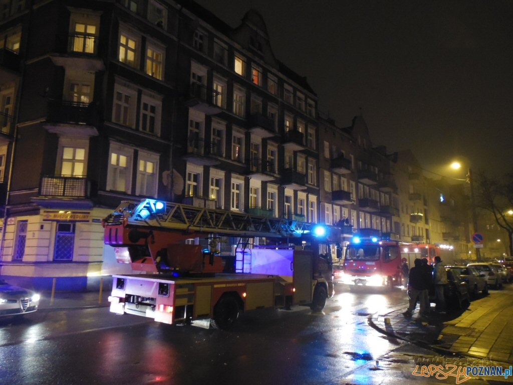 Zatrzymania po sylwestrowej nocy na Małeckiego Foto: lazarz.pl / Janusz Ludwiczak Zatrzymania po sylwestrowej nocy na Małeckiego Foto: lazarz.pl / Janusz Ludwiczak