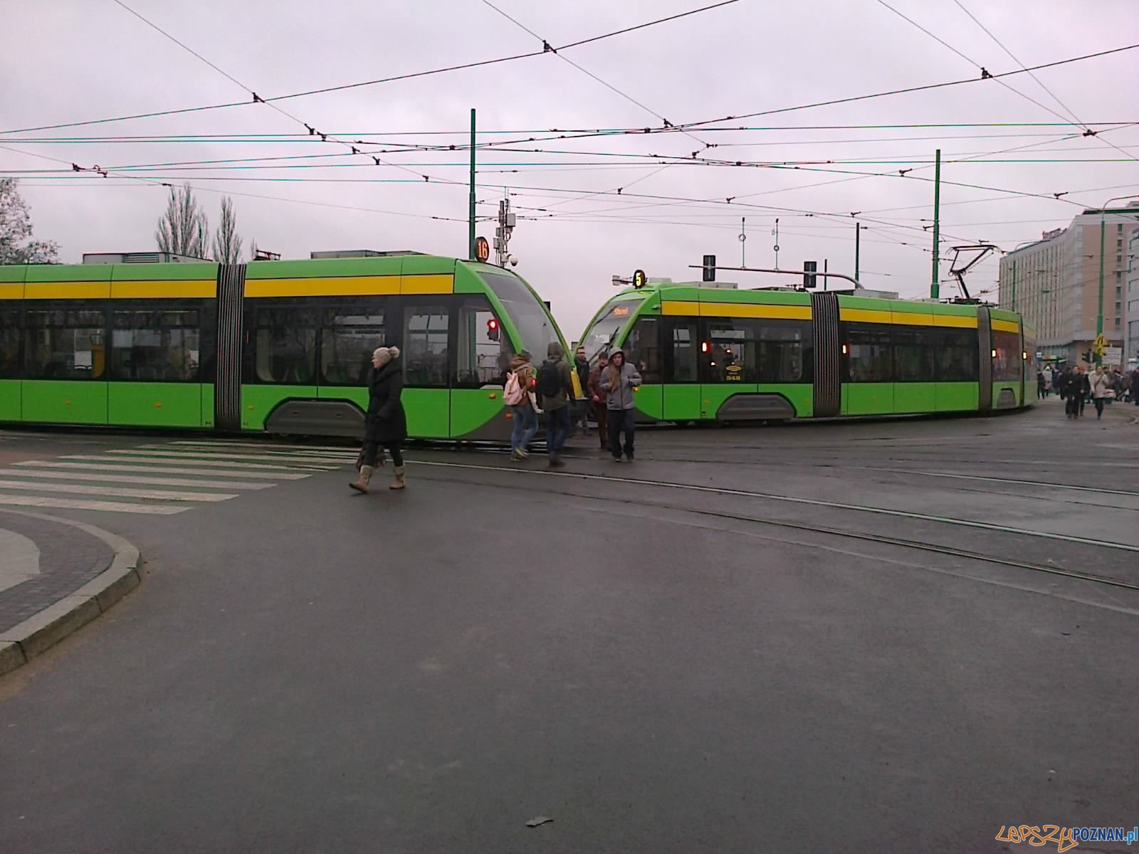 Utrudnienia na Teatralce Foto: lazarz.pl / Janusz Ludwiczak Utrudnienia na Teatralce Foto: lazarz.pl / Janusz Ludwiczak