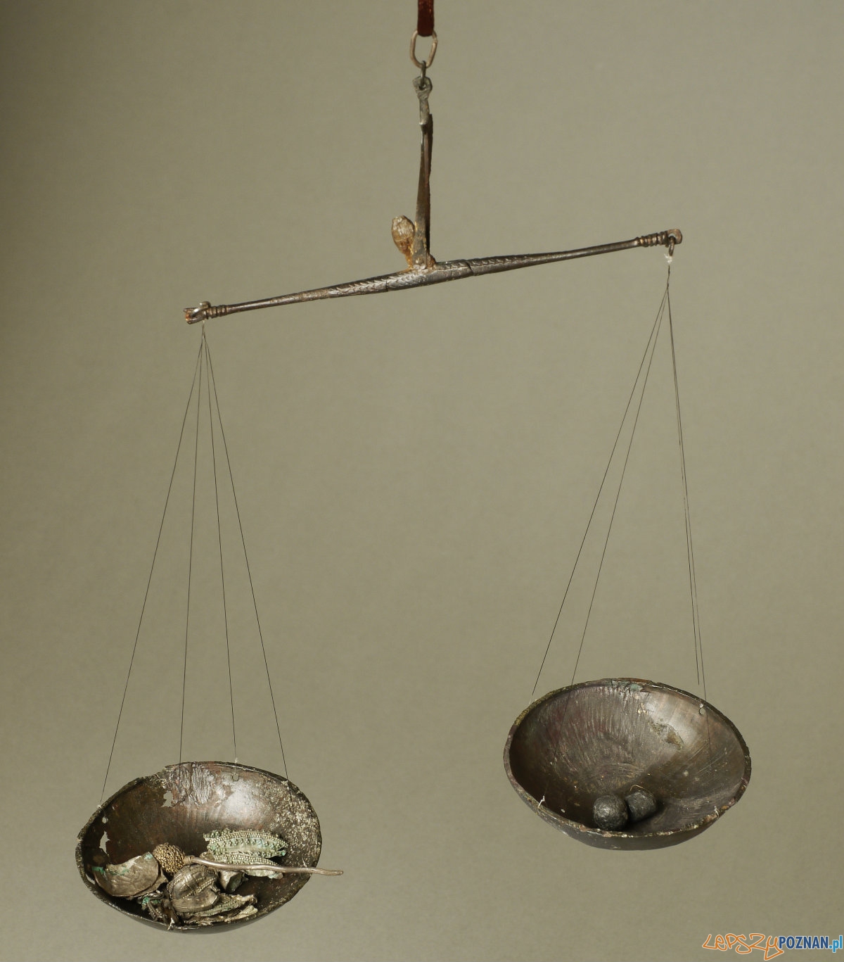 Tysiącletnia waga Foto: K. Zisopulu-Bleja Tysiącletnia waga Foto: K. Zisopulu-Bleja