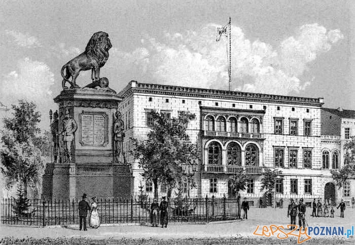 Lew Nachodu i Komendatura V Korpusu przy dzisiejszym Placu Wolności / Nowowiejskiego Foto: Lew Nachodu i Komendatura V Korpusu przy dzisiejszym Placu Wolności / Nowowiejskiego Foto: