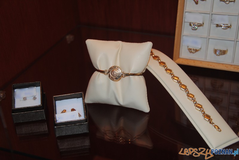 Fałszywa biżuteria Foto: KMP Fałszywa biżuteria Foto: KMP
