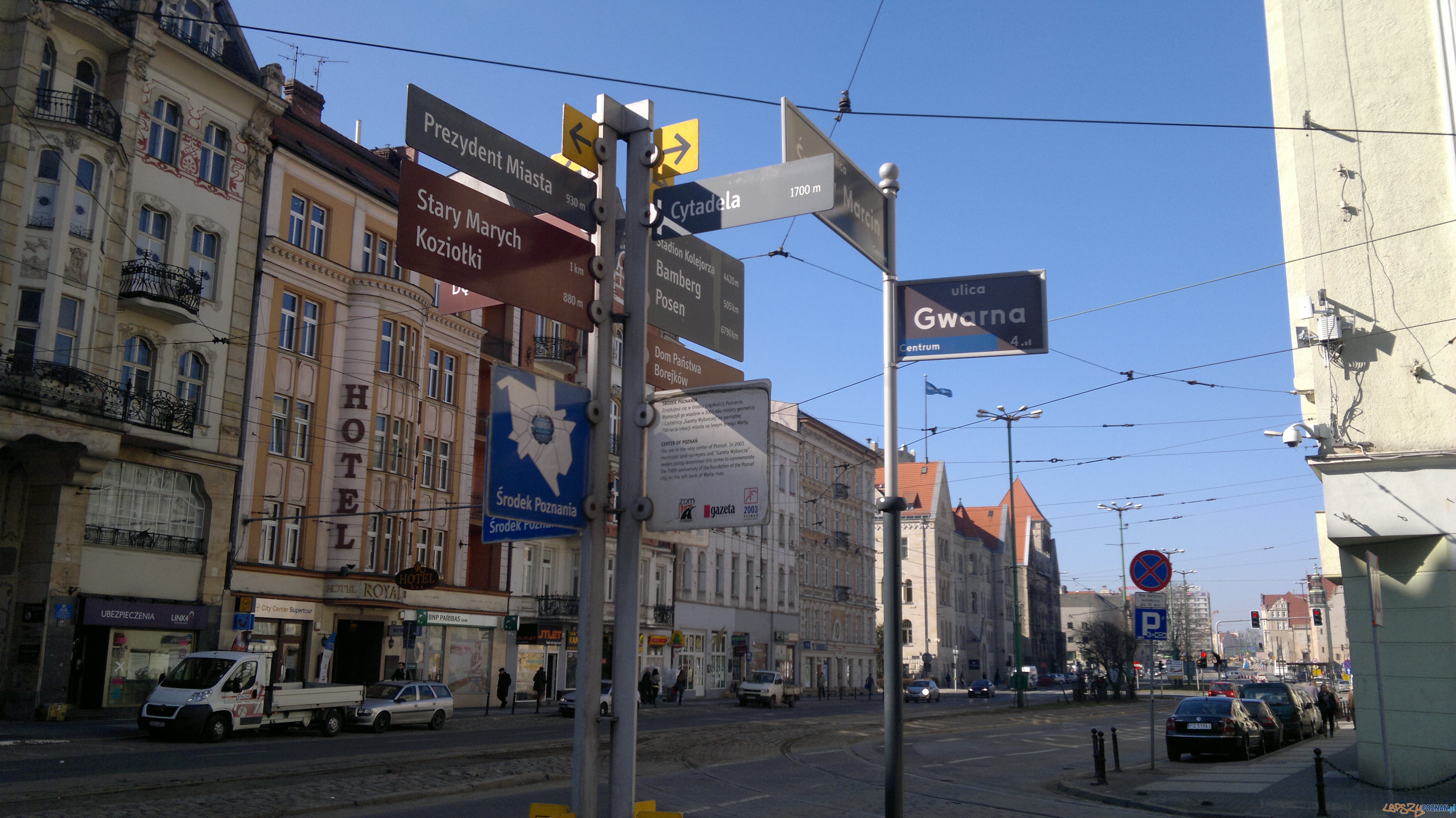 Gwarna Sw Marcin - środek miasta Foto: Tomasz Dworek Gwarna Sw Marcin - środek miasta Foto: Tomasz Dworek