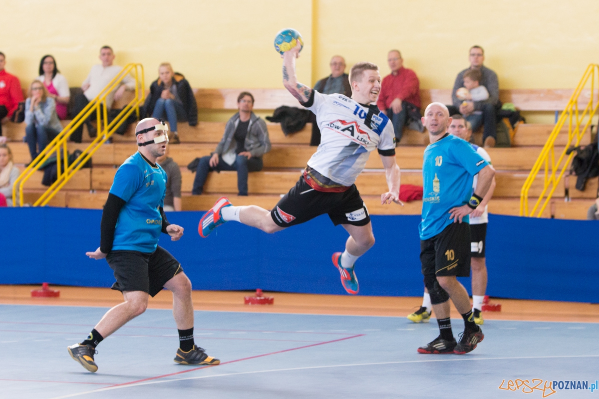 WKS Grunwald Poznań - LKS OSiR Komprachcice Foto: lepszyPOZNAN.pl / Piotr Rychter WKS Grunwald Poznań - LKS OSiR Komprachcice Foto: lepszyPOZNAN.pl / Piotr Rychter