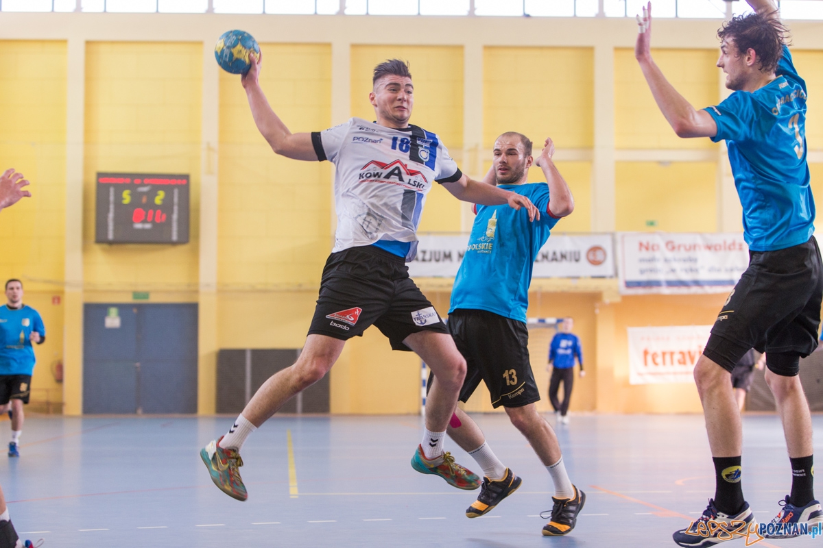 WKS Grunwald Poznań - LKS OSiR Komprachcice Foto: lepszyPOZNAN.pl / Piotr Rychter WKS Grunwald Poznań - LKS OSiR Komprachcice Foto: lepszyPOZNAN.pl / Piotr Rychter