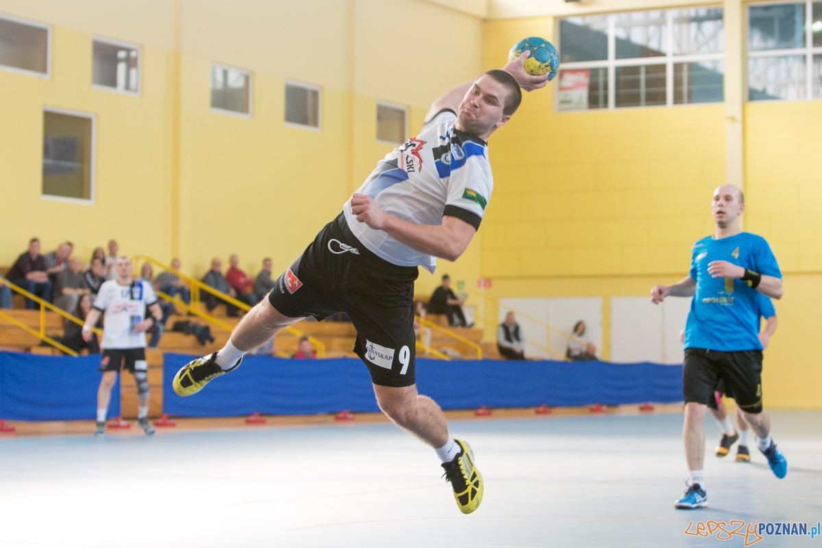 WKS Grunwald Poznań - LKS OSiR Komprachcice Foto: lepszyPOZNAN.pl / Piotr Rychter WKS Grunwald Poznań - LKS OSiR Komprachcice Foto: lepszyPOZNAN.pl / Piotr Rychter