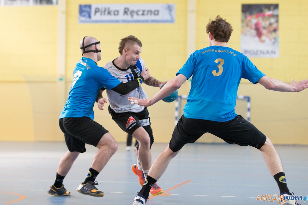 WKS Grunwald Poznań - LKS OSiR Komprachcice Foto: lepszyPOZNAN.pl / Piotr Rychter WKS Grunwald Poznań - LKS OSiR Komprachcice Foto: lepszyPOZNAN.pl / Piotr Rychter