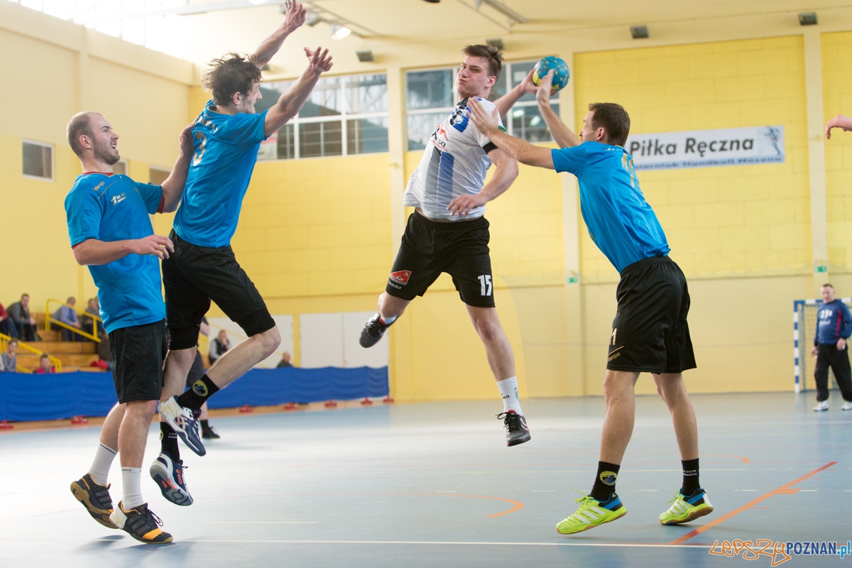 WKS Grunwald Poznań - LKS OSiR Komprachcice Foto: lepszyPOZNAN.pl / Piotr Rychter WKS Grunwald Poznań - LKS OSiR Komprachcice Foto: lepszyPOZNAN.pl / Piotr Rychter