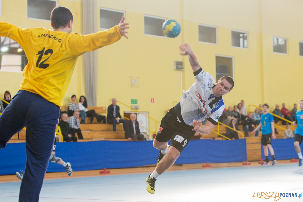 WKS Grunwald Poznań - LKS OSiR Komprachcice Foto: lepszyPOZNAN.pl / Piotr Rychter WKS Grunwald Poznań - LKS OSiR Komprachcice Foto: lepszyPOZNAN.pl / Piotr Rychter