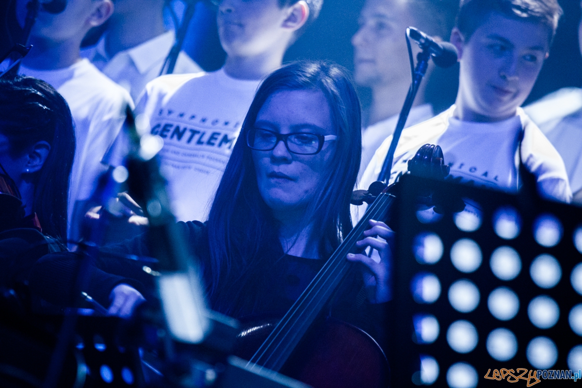 Symphonical Gentleman The Evolution & Cameralis Poznań Orchestra & Poznań Boys' Choir Foto: © lepszyPOZNAN.pl / Karolina Kiraga Symphonical Gentleman The Evolution & Cameralis Poznań Orchestra & Poznań Boys' Choir Foto: © lepszyPOZNAN.pl / Karolina Kiraga