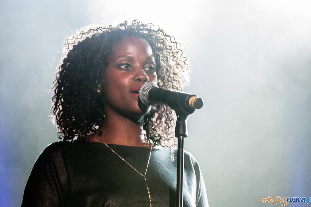 Symphonical Gentleman The Evolution & Cameralis Poznań Orchestra & Poznań Boys' Choir Foto: © lepszyPOZNAN.pl / Karolina Kiraga Symphonical Gentleman The Evolution & Cameralis Poznań Orchestra & Poznań Boys' Choir Foto: © lepszyPOZNAN.pl / Karolina Kiraga