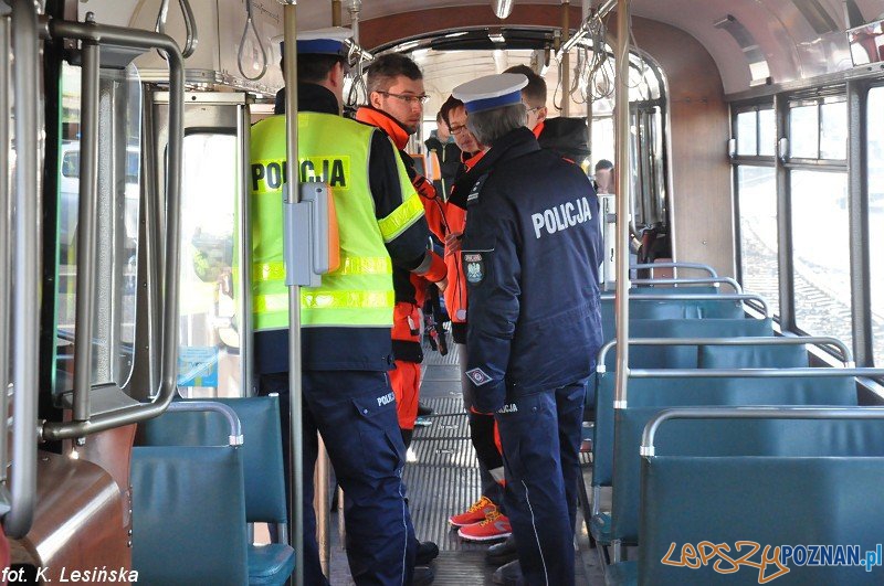 Wypadek na Hetmańskiej - około 30 osób rannych po zderzeniu bimb Foto: MPK / K. Lesińska Wypadek na Hetmańskiej - około 30 osób rannych po zderzeniu bimb Foto: MPK / K. Lesińska