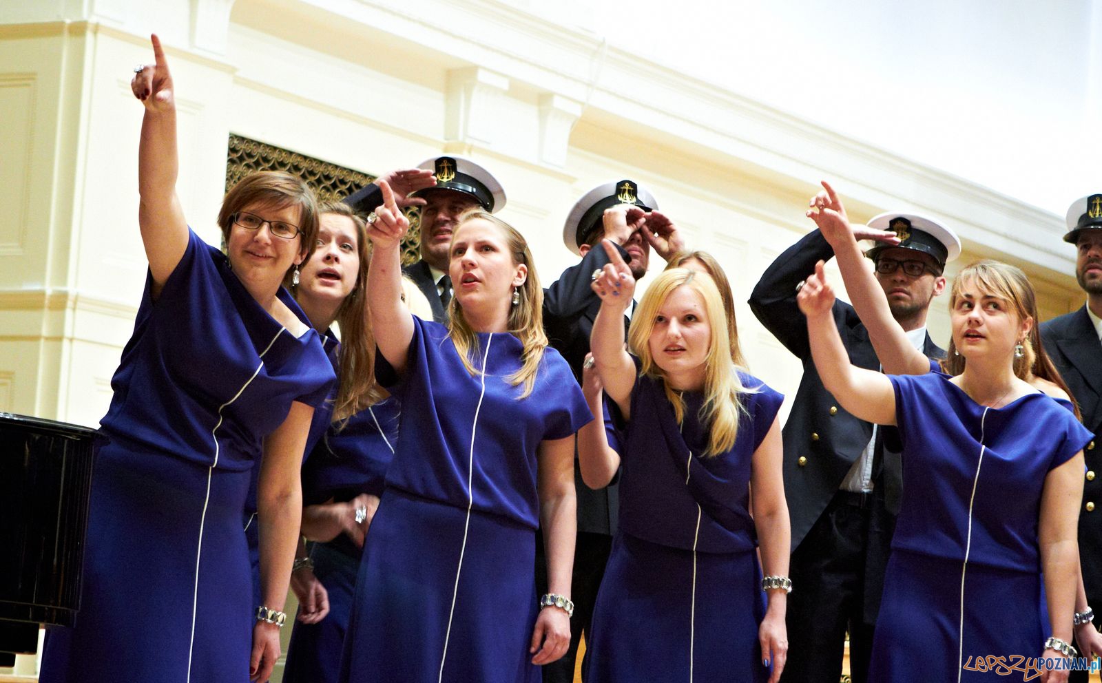 Chór Akademii Morskiej w Szczecinie Foto: P. Bloch Chór Akademii Morskiej w Szczecinie Foto: P. Bloch