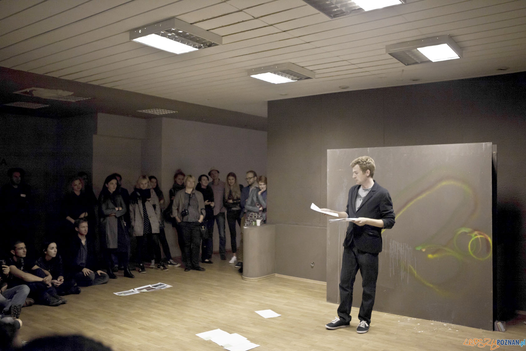 Perfonauci -Łukasz Trusewicz, Galeria Raczej, Perfex, 2014 Foto: Magalena Ośka i Maciej Bogunia Perfonauci -Łukasz Trusewicz, Galeria Raczej, Perfex, 2014 Foto: Magalena Ośka i Maciej Bogunia