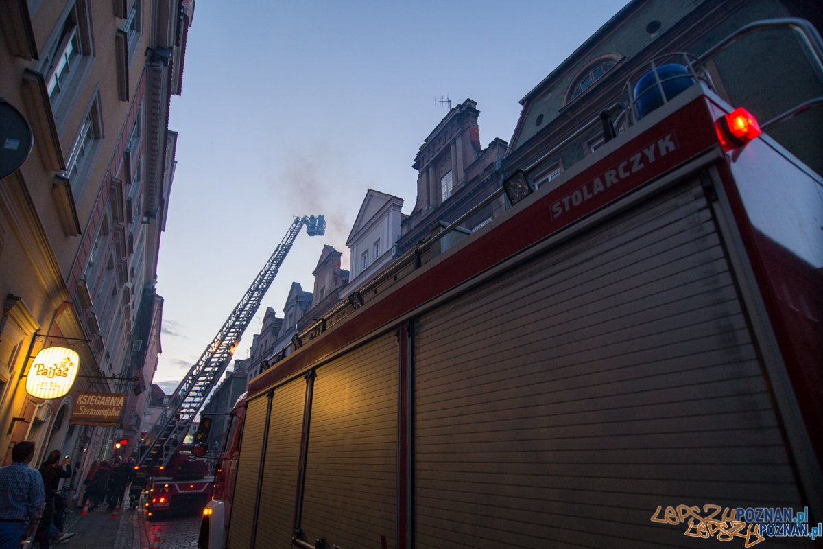 Interwencja Straży Pożarnej na ulicy Wodnej Foto: lepszyPOZNAN.pl / Piotr Rychter Interwencja Straży Pożarnej na ulicy Wodnej Foto: lepszyPOZNAN.pl / Piotr Rychter