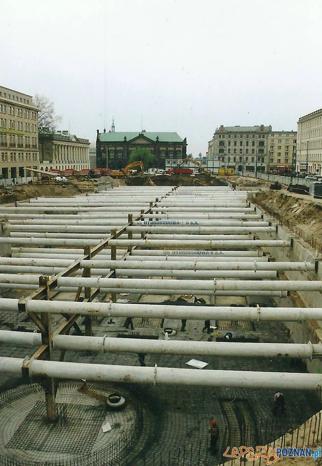 Plac Wolności, 2005 Foto: Jan Grochocki Plac Wolności, 2005 Foto: Jan Grochocki