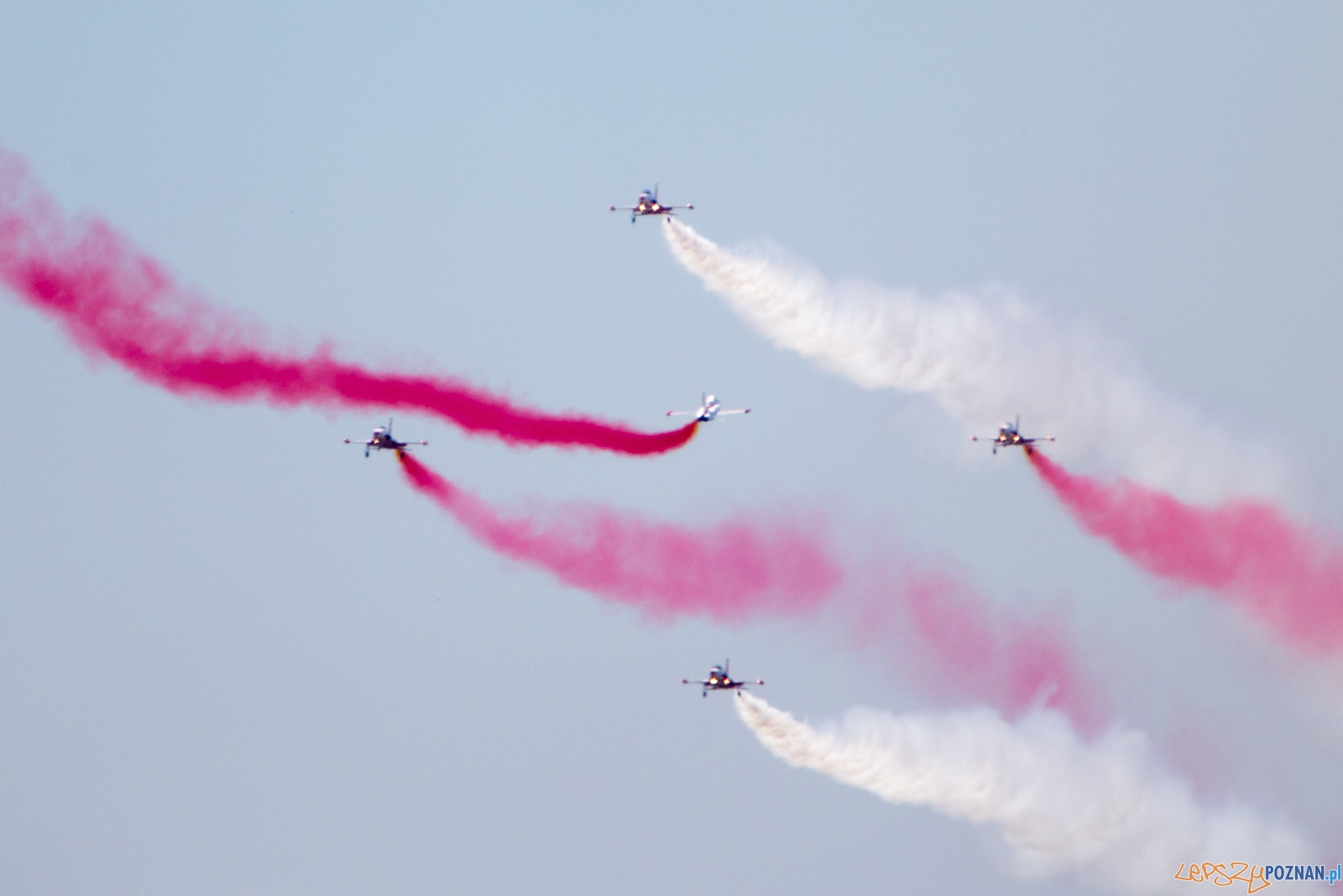 Aerofestival 2015 - Turkish Stars (Türk Yıldızları) Foto: lepszyPOZNAN.pl /Piotr Rychter Aerofestival 2015 - Turkish Stars (Türk Yıldızları) Foto: lepszyPOZNAN.pl /Piotr Rychter