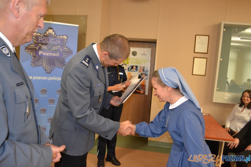 Akademia Bezpiecznej Kobiety - podsumowanie piątej edycji projektu Foto: KW Policji w Poznaniu Akademia Bezpiecznej Kobiety - podsumowanie piątej edycji projektu Foto: KW Policji w Poznaniu