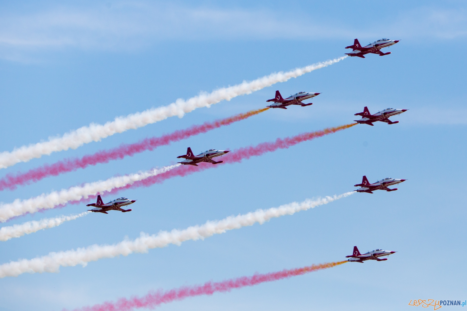 Aerofestival 2015 - Turkish Stars (Türk Yıldızları) Foto: lepszyPOZNAN.pl /Piotr Rychter Aerofestival 2015 - Turkish Stars (Türk Yıldızları) Foto: lepszyPOZNAN.pl /Piotr Rychter