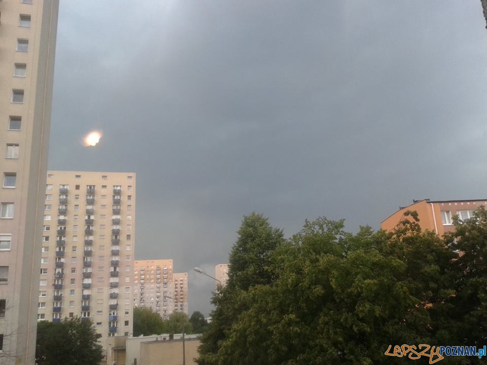 Gwałtowna burza przeszła nad Poznaniem Foto: We Ro Ni Ka Gwałtowna burza przeszła nad Poznaniem Foto: We Ro Ni Ka