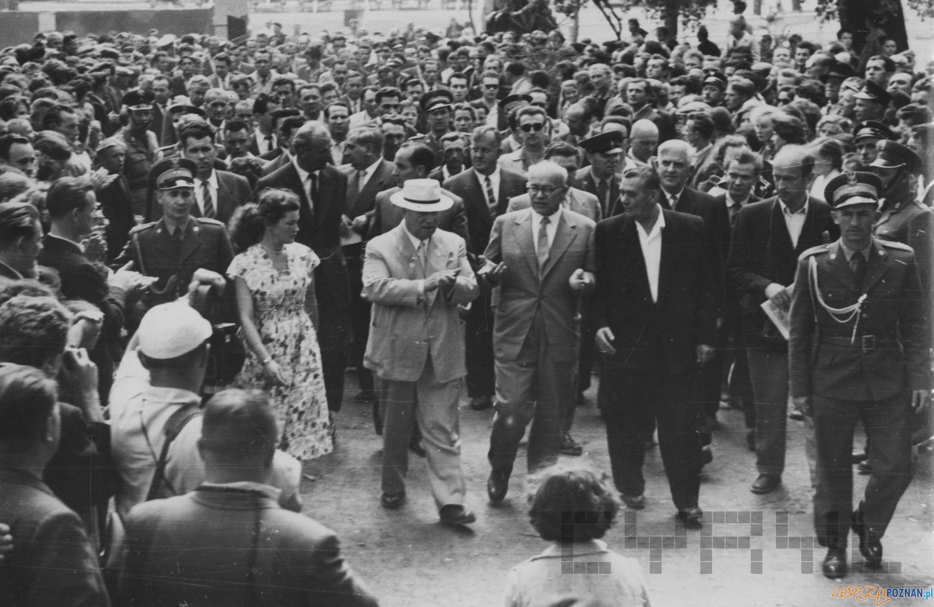 Wizyta Chruszczowa w Wielkopolsce (1) Foto: H. Ignor / Cyryl - 18.07.1959 Wizyta Chruszczowa w Wielkopolsce (1) Foto: H. Ignor / Cyryl - 18.07.1959
