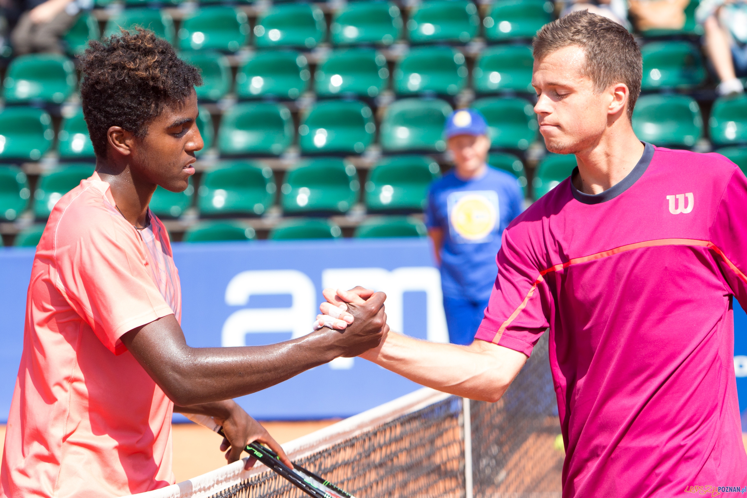Poznan Open 2015 - Adam Pavlasek vs Elias Ymer Foto: lepszyPOZNAN.pl / Piotr Rychter Poznan Open 2015 - Adam Pavlasek vs Elias Ymer Foto: lepszyPOZNAN.pl / Piotr Rychter