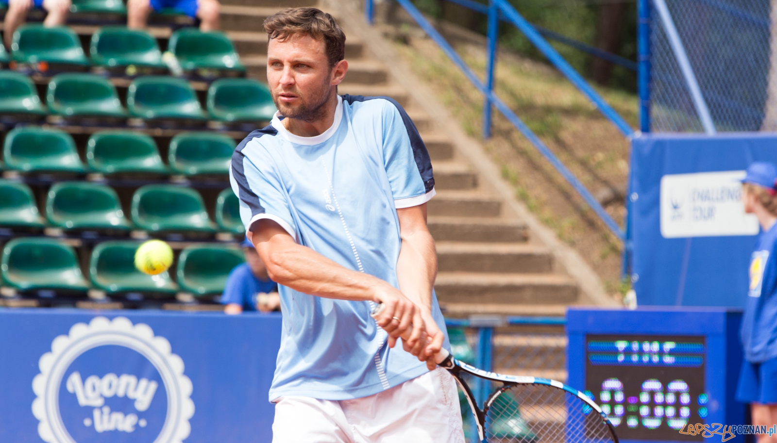 Poznan Open 2015 - Tomasz Bednarek vs Axel Michon Foto: lepszyPOZNAN.pl / Piotr Rychter Poznan Open 2015 - Tomasz Bednarek vs Axel Michon Foto: lepszyPOZNAN.pl / Piotr Rychter