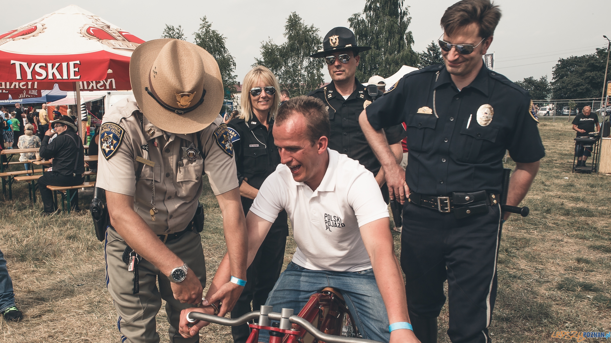 Spore zainteresowanie rowerem z Buku Foto: Marcin Bielawski Spore zainteresowanie rowerem z Buku Foto: Marcin Bielawski
