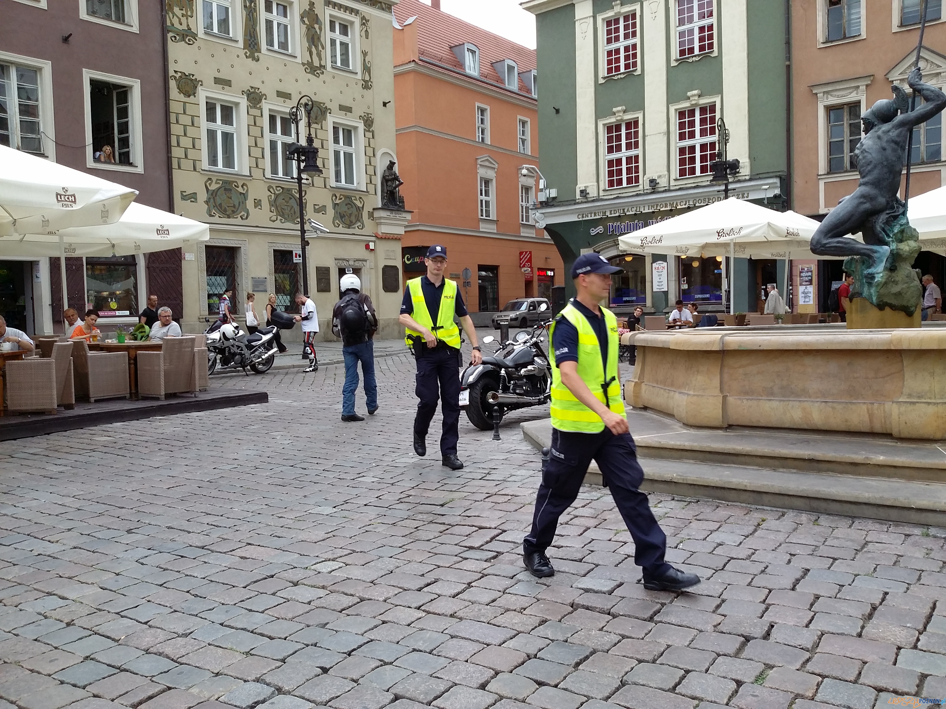 Wjeżdżać nie wolno. Chyba, że do fotografii. Foto: lepszyPOZNAN.pl / tab Wjeżdżać nie wolno. Chyba, że do fotografii. Foto: lepszyPOZNAN.pl / tab