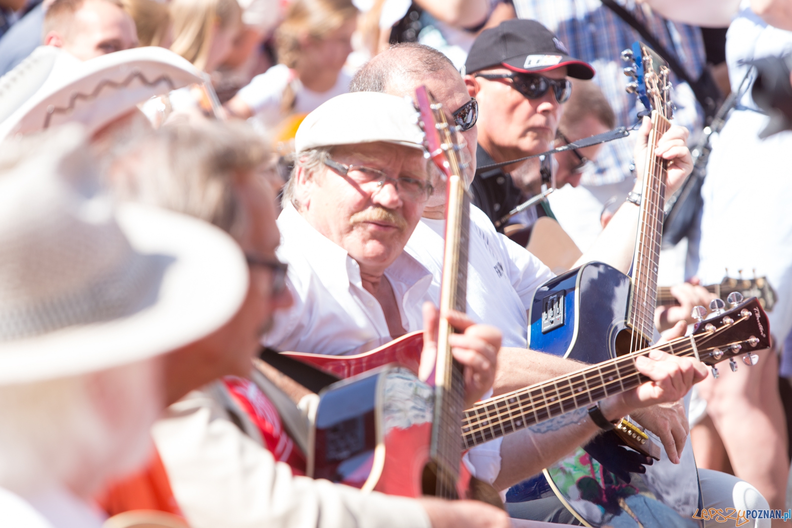 VIII Happening Gitarowy - Stary Rynek Foto: lepszyPOZNAN.pl / Piotr Rychter VIII Happening Gitarowy - Stary Rynek Foto: lepszyPOZNAN.pl / Piotr Rychter