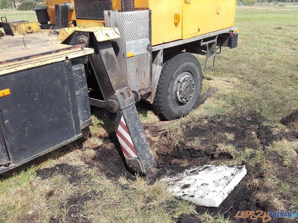 Ratowali ciężarówkę z... torfowiska Foto: Heavy Rescue SGRT OSP Mosina Ratowali ciężarówkę z... torfowiska Foto: Heavy Rescue SGRT OSP Mosina