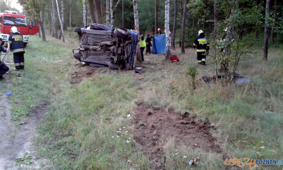 Groźny wypadek w Sierosławiu Foto: PSP w Poznaniu Groźny wypadek w Sierosławiu Foto: PSP w Poznaniu