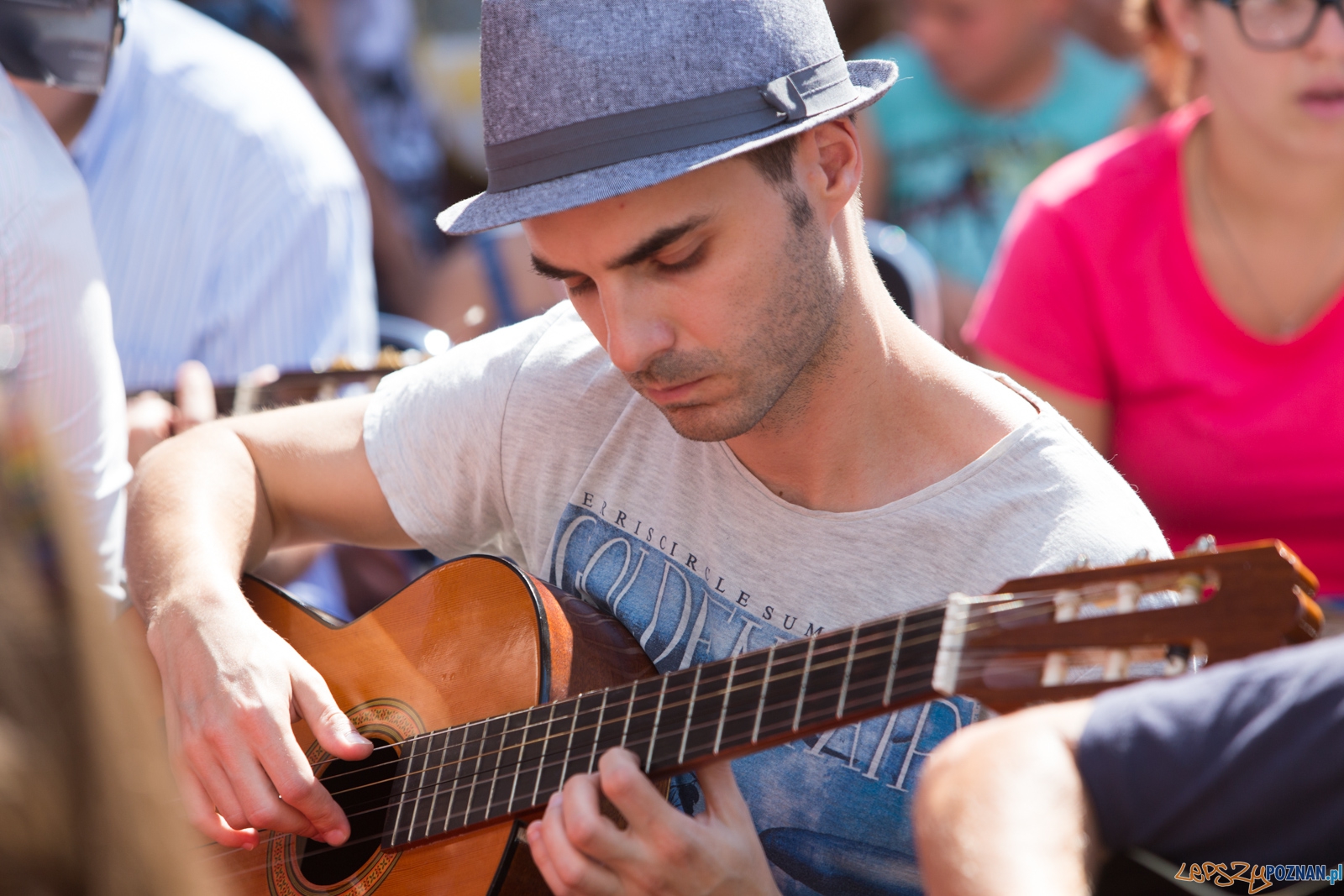 VIII Happening Gitarowy - Stary Rynek Foto: lepszyPOZNAN.pl / Piotr Rychter VIII Happening Gitarowy - Stary Rynek Foto: lepszyPOZNAN.pl / Piotr Rychter
