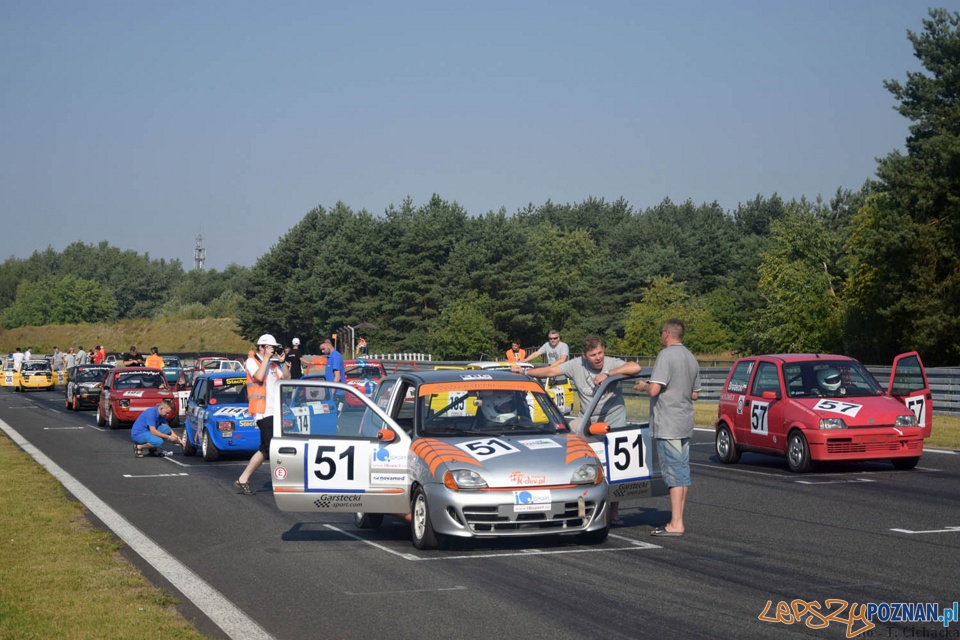Wyścigi samochodowe na Torze "Poznań" Foto: materiały prasowe AW Wyścigi samochodowe na Torze "Poznań" Foto: materiały prasowe AW