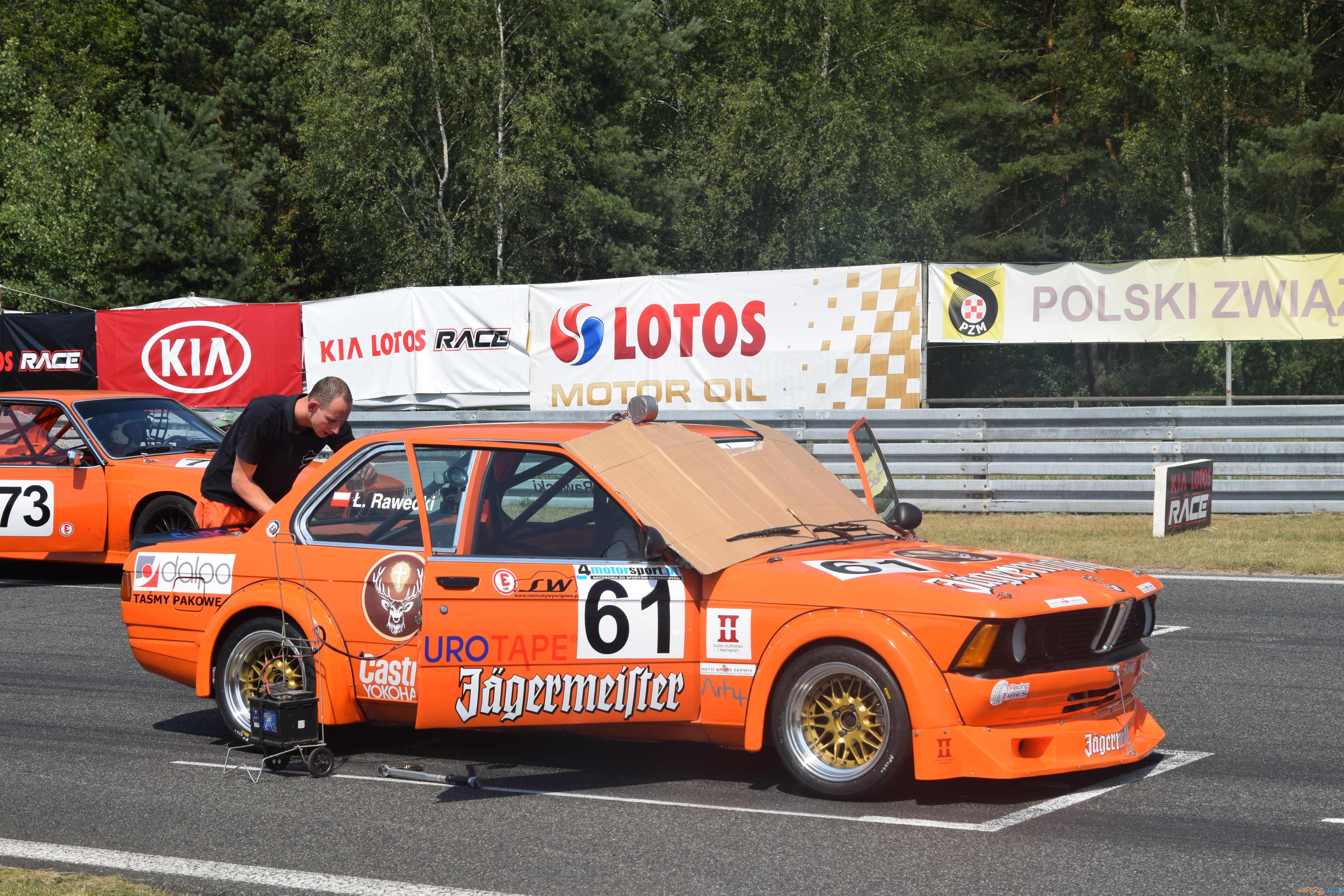 Wyścigi samochodowe na Torze "Poznań" Foto: materiały prasowe AW Wyścigi samochodowe na Torze "Poznań" Foto: materiały prasowe AW