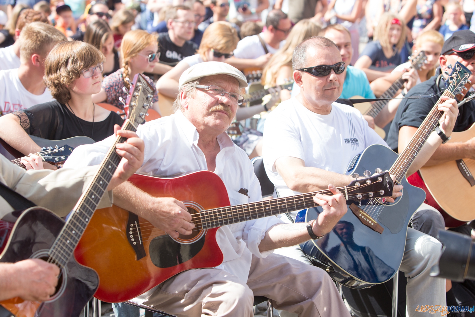 VIII Happening Gitarowy - Stary Rynek Foto: lepszyPOZNAN.pl / Piotr Rychter VIII Happening Gitarowy - Stary Rynek Foto: lepszyPOZNAN.pl / Piotr Rychter