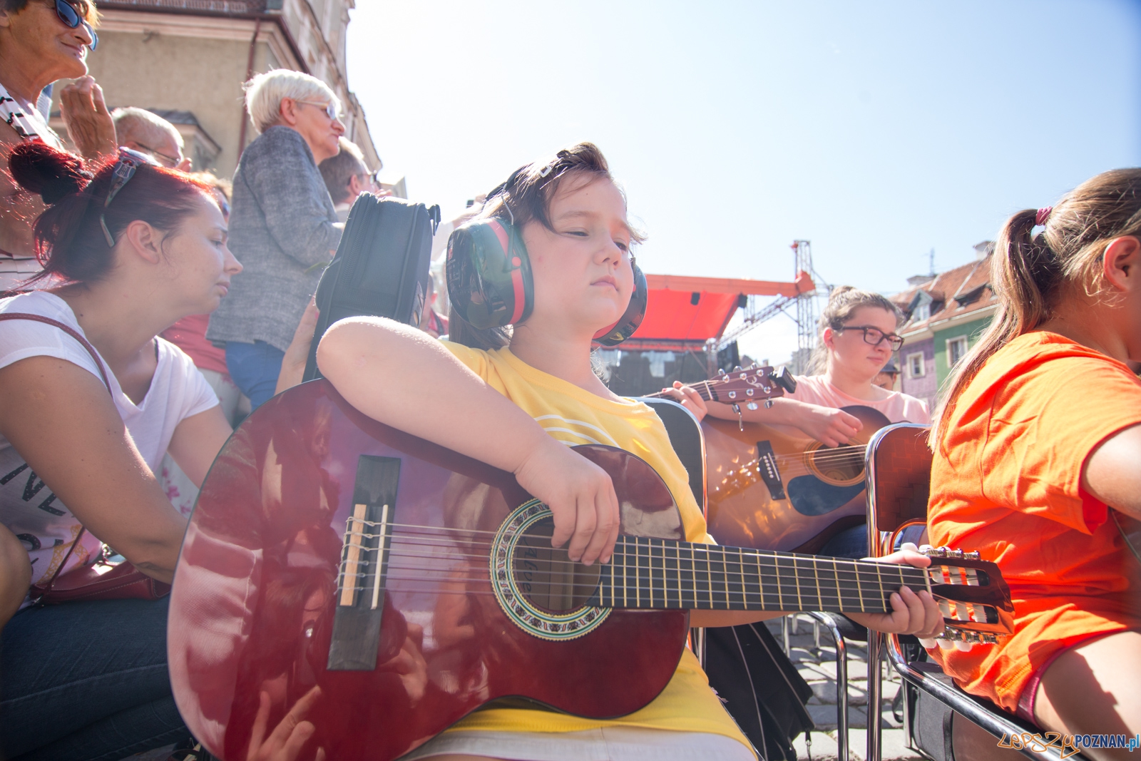 VIII Happening Gitarowy - Stary Rynek Foto: lepszyPOZNAN.pl / Piotr Rychter VIII Happening Gitarowy - Stary Rynek Foto: lepszyPOZNAN.pl / Piotr Rychter